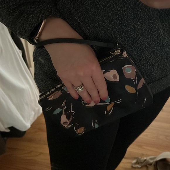 KATE SPADE Double Zip Wristlet Floral Medium navy blue - Picture 2 of 16